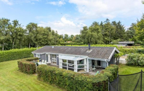Beautiful Home In Tranekær With Wifi